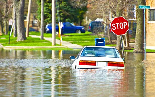 Inundaciones y Seguro de viaje